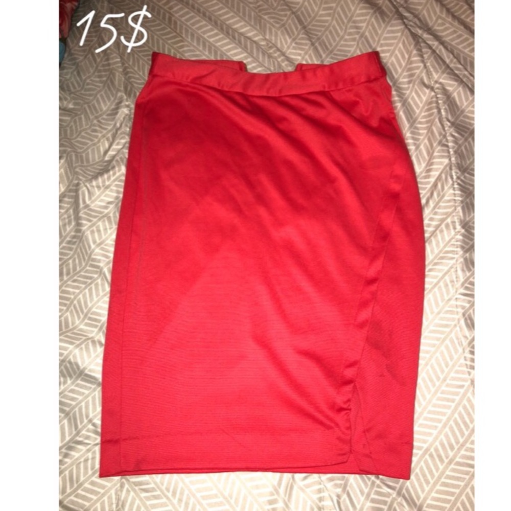 Coral Skirt